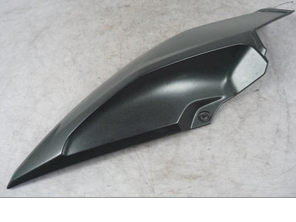 Extrabild1 på Bensintankskåpa från en BMW K 1600 GTL -2015 motorcykel.