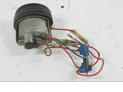 Höger sida på Klocka från en Honda CB 750 -1982 motorcykel.