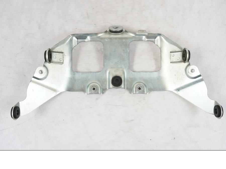 Framsidan på Bensintankfäste från en Suzuki GSX-R 750 -2006 motorcykel.