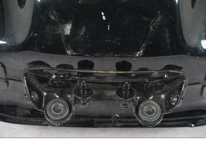 Snett uppifrån på Bensintank från en KTM 390 Duke -2018 motorcykel.