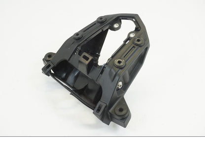 Framsidan på Toppkåpsinsida från en Yamaha MT-10 -2018 motorcykel.