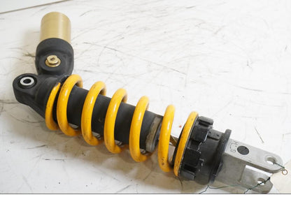 Framsidan på Stötdämpare från en Honda CBR 1000 RR -2004 motorcykel.