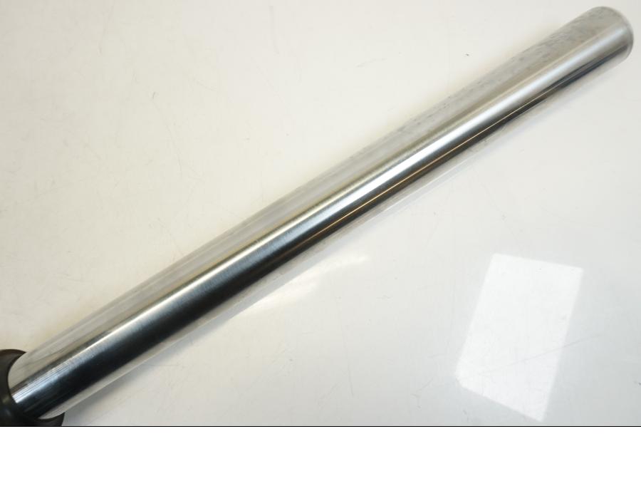 Extrabild1 på Gaffelben från en Honda CB 750 -2002 motorcykel.