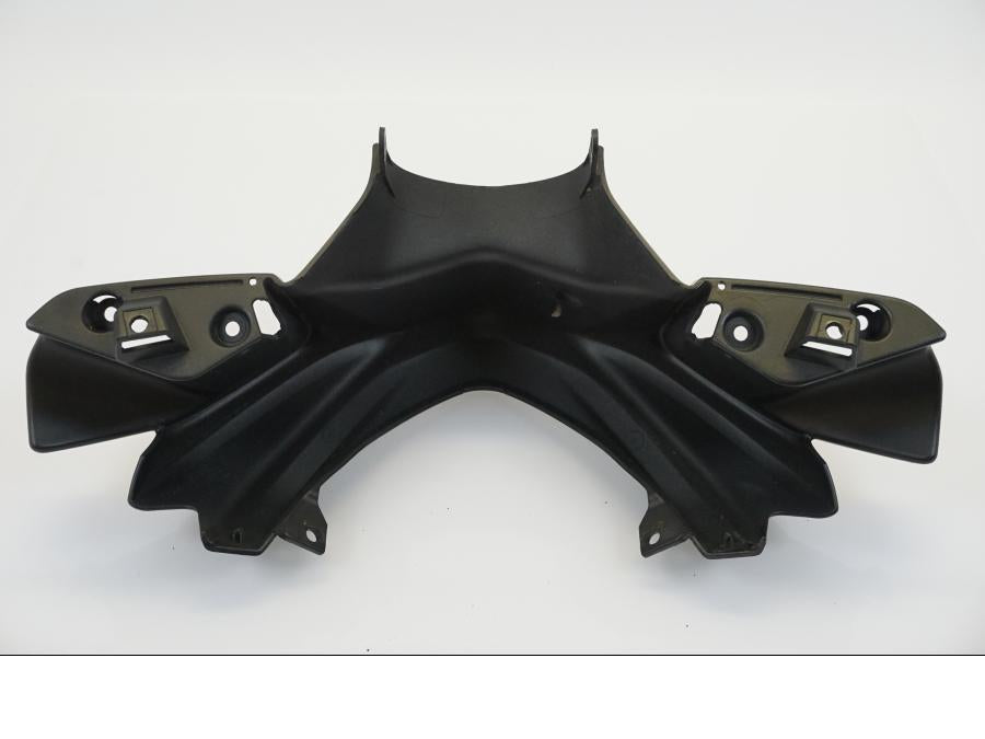 Snett uppifrån på Toppkåpa från en Yamaha NS50F Aerox 4 -2017 moped.