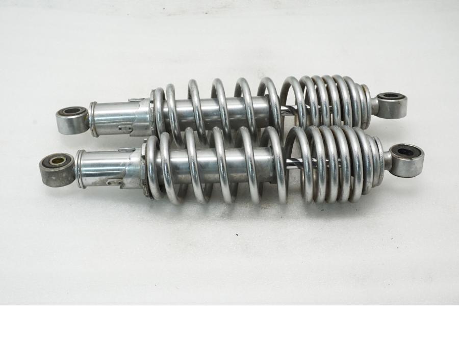 Baksidan på Stötdämpare från en Yamaha XV 535 -1999 motorcykel.