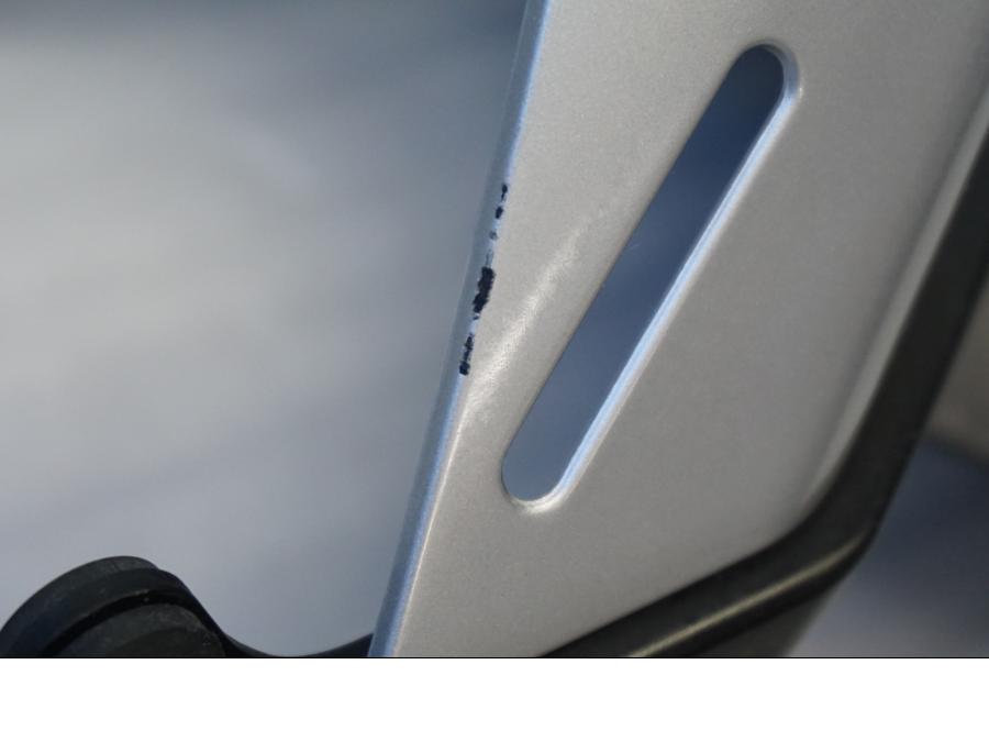 Extrabild1 på Skylthållare från en Honda CBR 600 RR -2004 motorcykel.