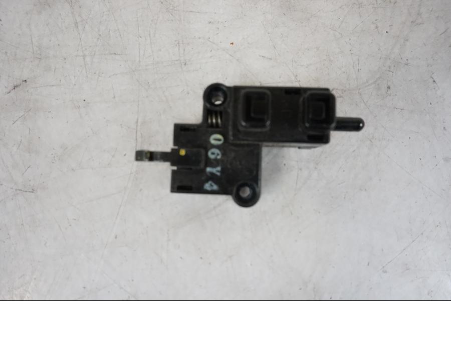 Höger sida på Kopplingskontakt från en Kawasaki Z 800 -2014 motorcykel.