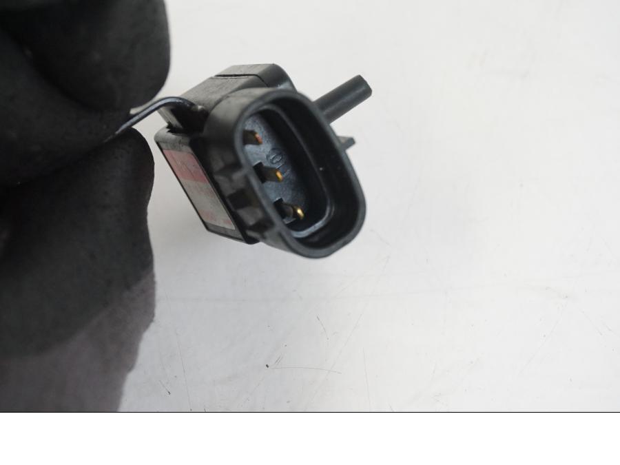 Extrabild2 på Mapsensor från en Suzuki GSX-R 750 -2001 motorcykel.