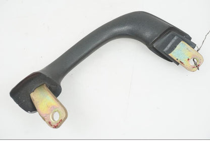 Höger sida på Passagerarhandtag från en Yamaha XJ 900 -1997 motorcykel.