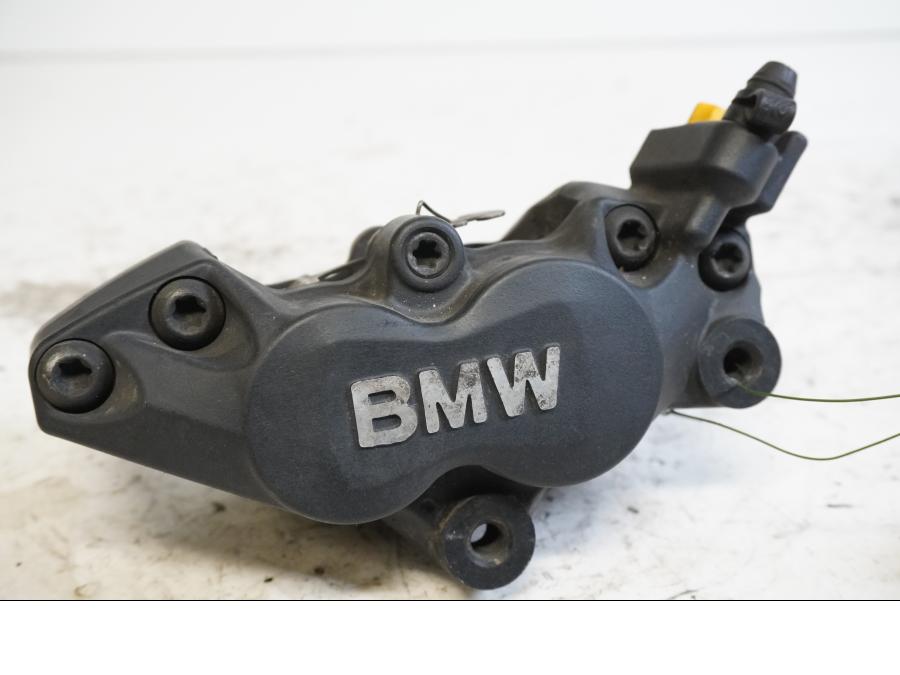 Framsidan på Bromsok från en BMW R 1200 GSA -2008 motorcykel.