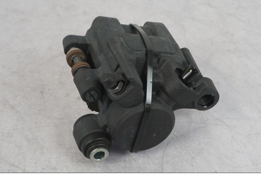 Vänster sida på Bromsok från en Yamaha MT-09 SP -2018 motorcykel.