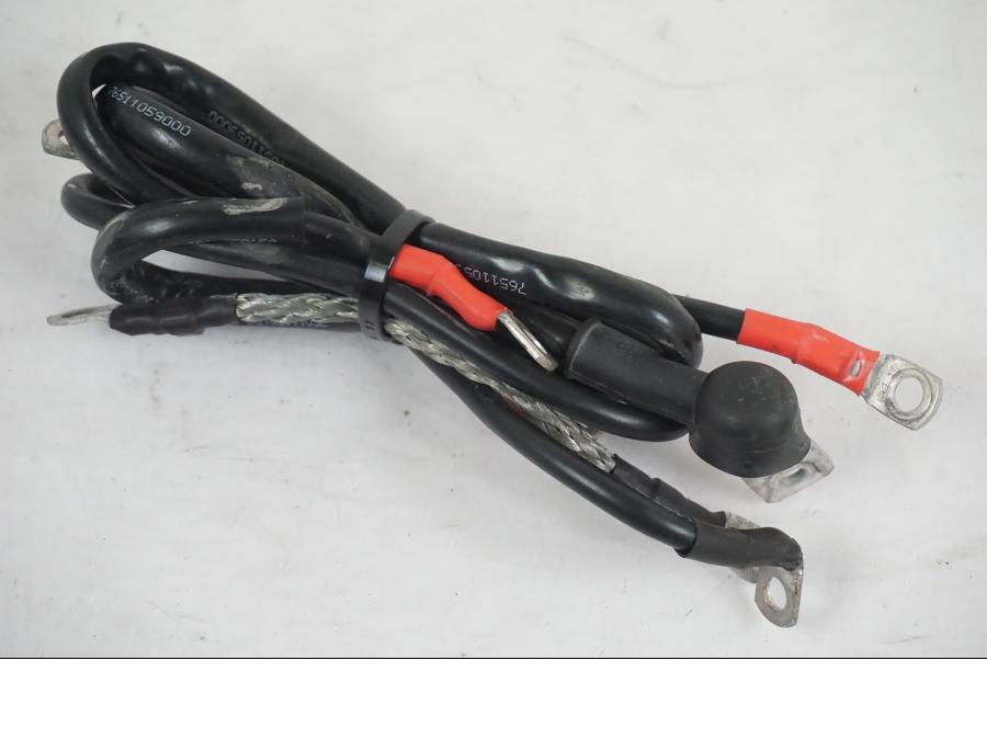 Framsidan på Kablage från en Husqvarna 701 SUPERMOTO ABS -2016 motorcykel.