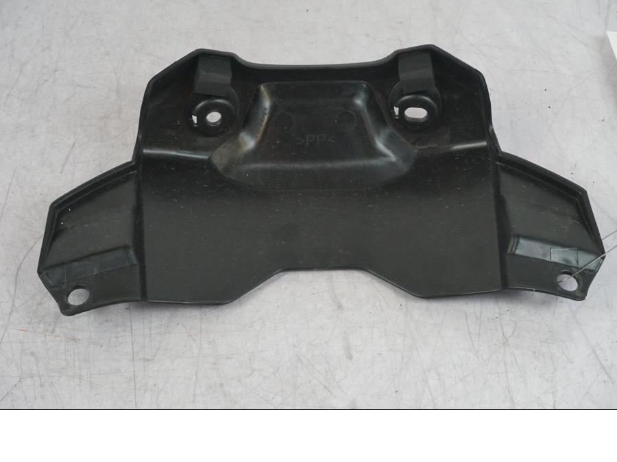 Höger sida på Bensintankskåpa från en Yamaha MT-09 SP -2018 motorcykel.