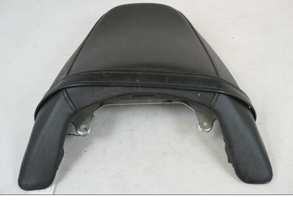 Extrabild1 på Sadel från en Suzuki VZR 1800 -2009 motorcykel.