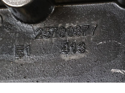 Vänster sida på Kopplingskåpa från en H-D Street Glide FLHX -2017 motorcykel.