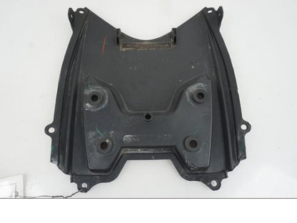 Extrabild1 på Undertail från en Suzuki GSX-R 750 -2009 motorcykel.