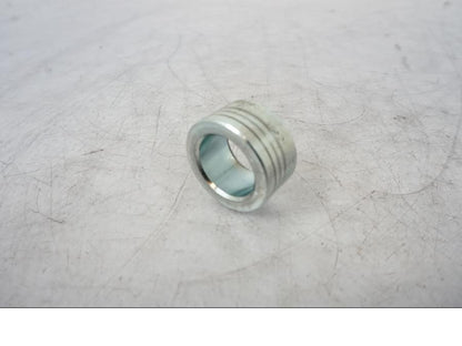 Baksidan på Fälgspacer från en Kawasaki Z 800 -2014 motorcykel.