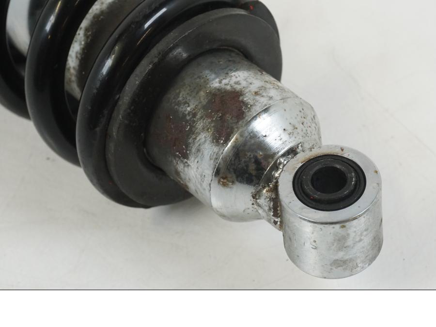 Extrabild2 på Stötdämpare från en BMW F 650 CS -2002 motorcykel.