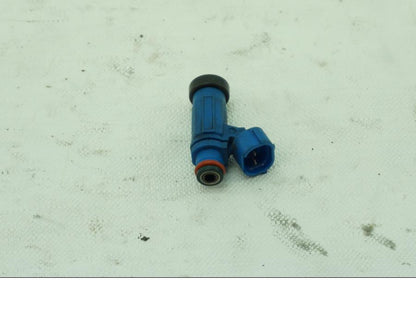 Höger sida på Spridare från en Kawasaki ZX-6R -2004 motorcykel.