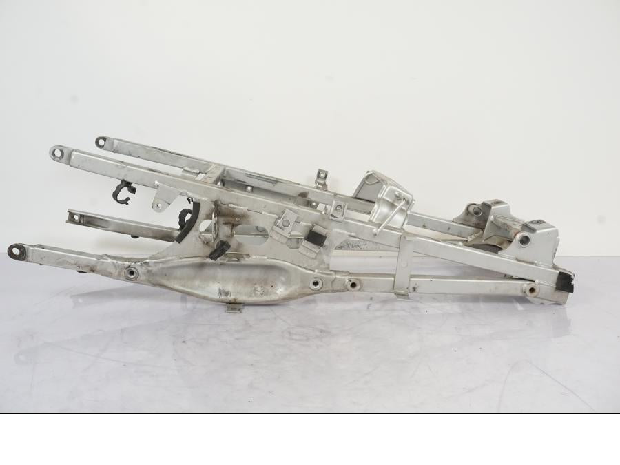 Höger sida på Bakram från en Honda VFR 750 -1994 motorcykel.