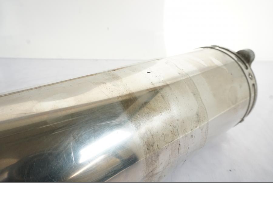 Snett uppifrån på Ljuddämpare Sport från en Honda CBR 900 RR -2003 motorcykel.