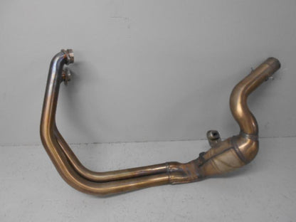 Framsidan på Grenrör från en BMW F 800 GS -2015 motorcykel.