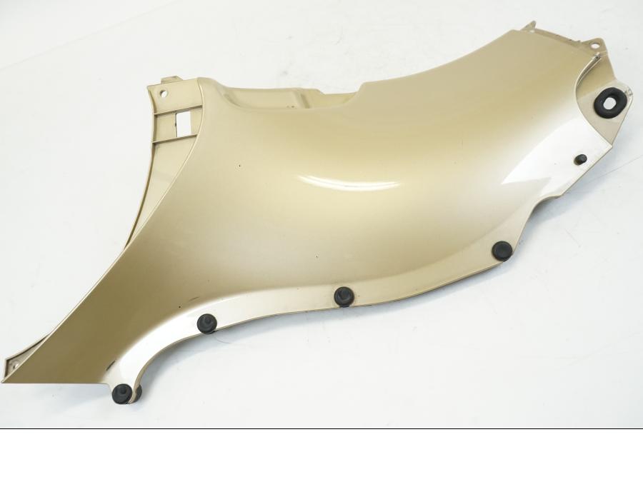 Framsidan på Sidopanel från en BMW K 1200 LT -2004 motorcykel.