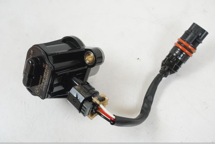 Framsidan på Solenoid från en BMW R 1250 GS -2021 motorcykel.