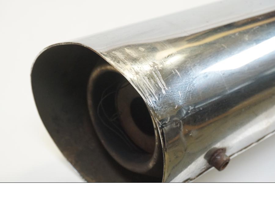 Höger sida på Avgassystem Sport från en Kawasaki VN 2000 -2006 motorcykel.