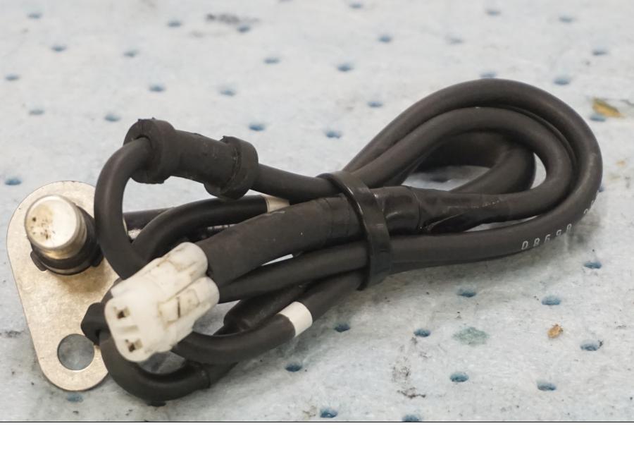 Framsidan på ABS givare från en Yamaha MT-09 Tracer -2019 motorcykel.