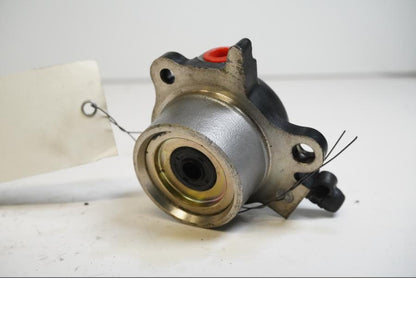 Framsidan på Kopplingslavcylinder från en Honda CBR 1000 RR -2006 motorcykel.