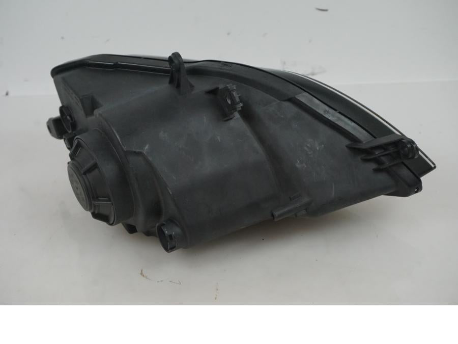 Baksidan på Strålkastare från en BMW S 1000 XR -2016 motorcykel.