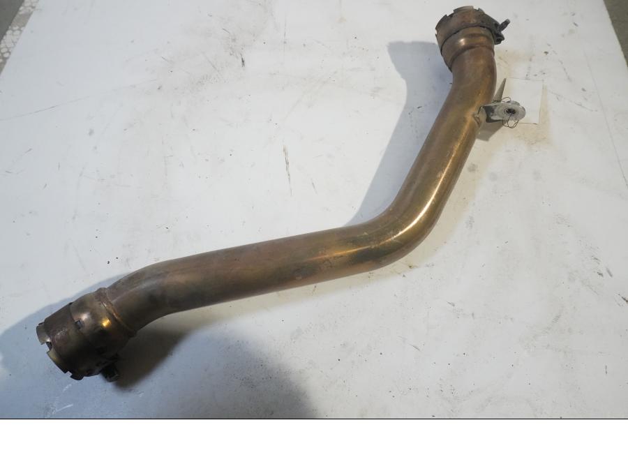 Baksidan på Mellanrör från en Triumph Daytona 675 -2007 motorcykel.