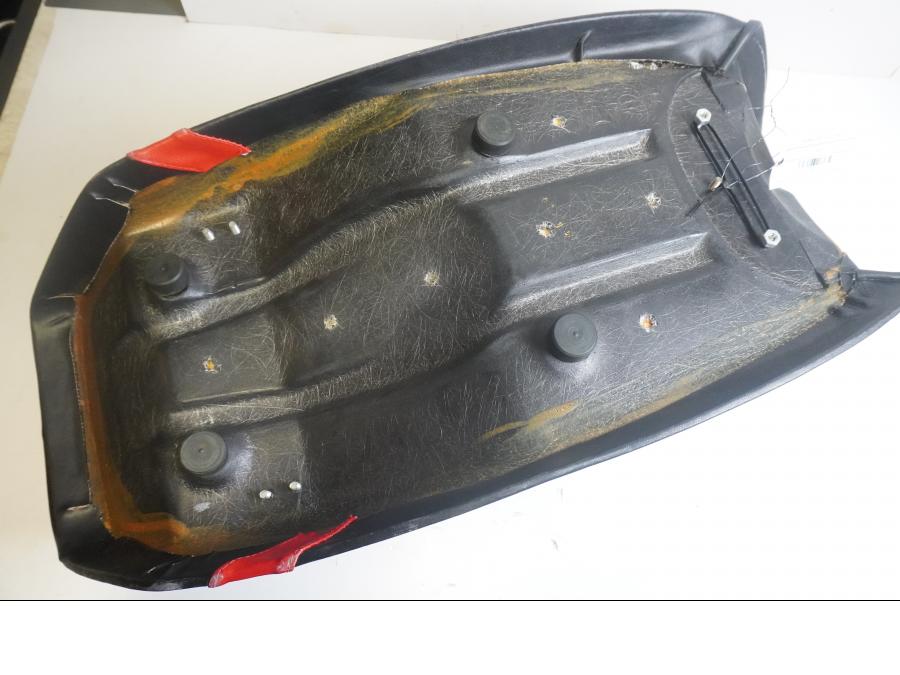 Snett uppifrån på Sadel från en Kawasaki GPZ 1100 -1985 motorcykel.