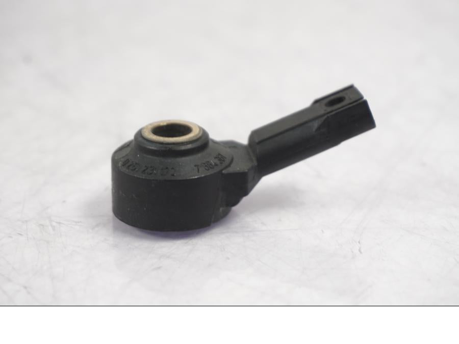 Baksidan på Knacksensor från en BMW R NineT -2017 motorcykel.