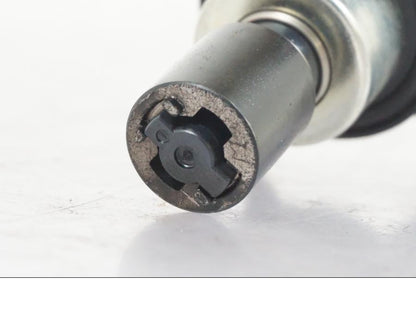 Baksidan på Tomgångsventil från en Suzuki GSX-S 1000 -2017 motorcykel.