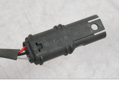 Snett uppifrån på Oljenivågivare från en BMW R 1200 GS -2018 motorcykel.