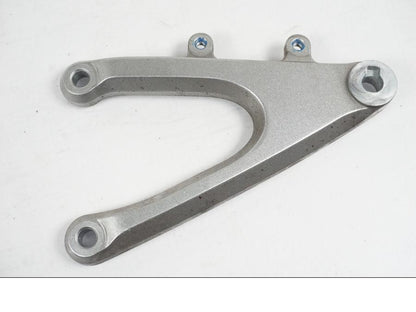 Framsidan på Fotpinnefäste från en Yamaha YZF 1000 R1 -2007 motorcykel.