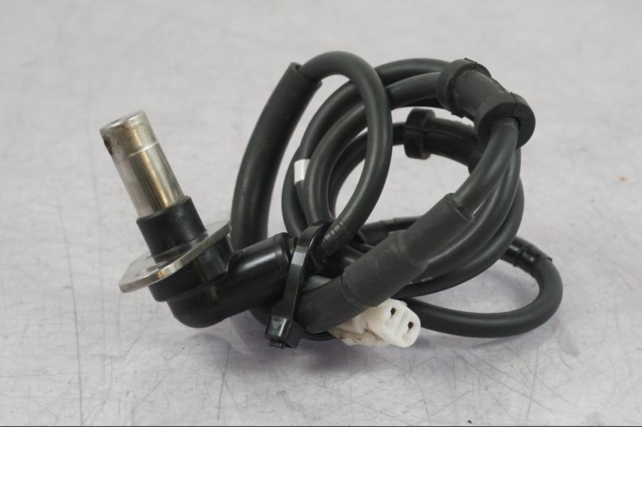 Baksidan på ABS givare från en Yamaha MT-09 SP -2018 motorcykel.