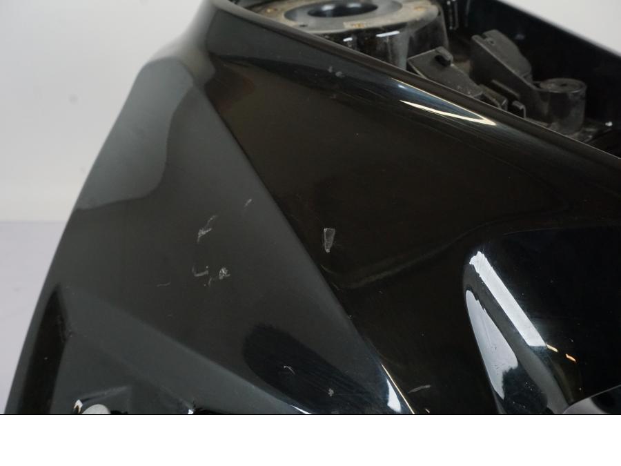 Extrabild1 på Bensintank från en KTM 1290 Super Duke -2019 motorcykel.