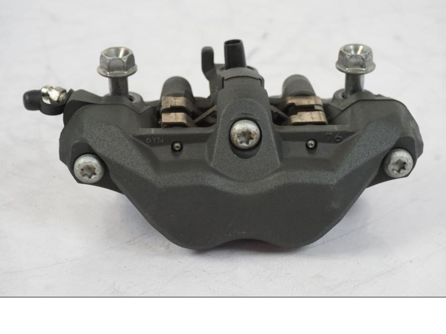 Baksidan på Bromsok från en Honda CBR 1000 RR -2007 motorcykel.