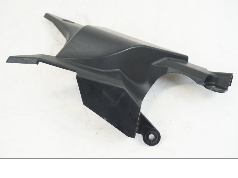 Baksidan på Sidopanel från en Honda VFR 800 -2003 motorcykel.