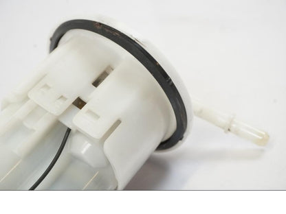 Extrabild1 på Bensinpump insprut från en Yamaha MT-07 -2016 motorcykel.