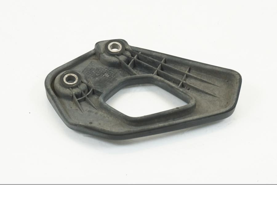 Höger sida på Fotpinnehälskydd från en BMW R 1200 GS -2018 motorcykel.