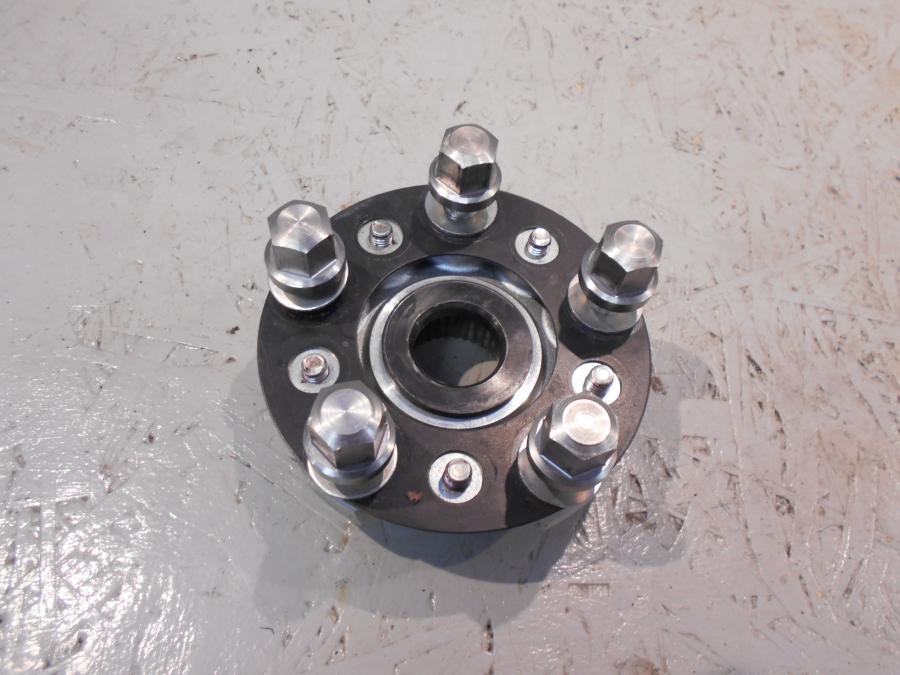 Framsidan på Nav från en Kawasaki Ninja H2 -2018 motorcykel.