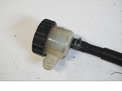 Höger sida på Bromshuvudcylinder från en Yamaha YZF R6 -2000 motorcykel.