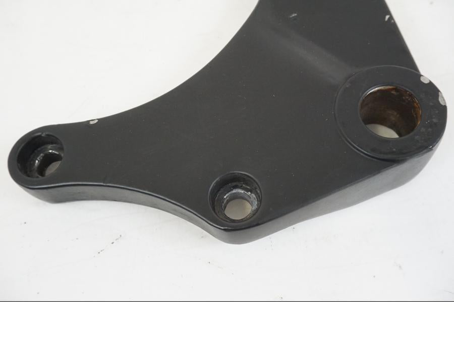 Vänster sida på Bromsoksfäste från en Kawasaki VN 1500 -1996 motorcykel.