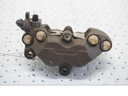 Framsidan på Bromsok från en Kawasaki Z 900 -2019 motorcykel.