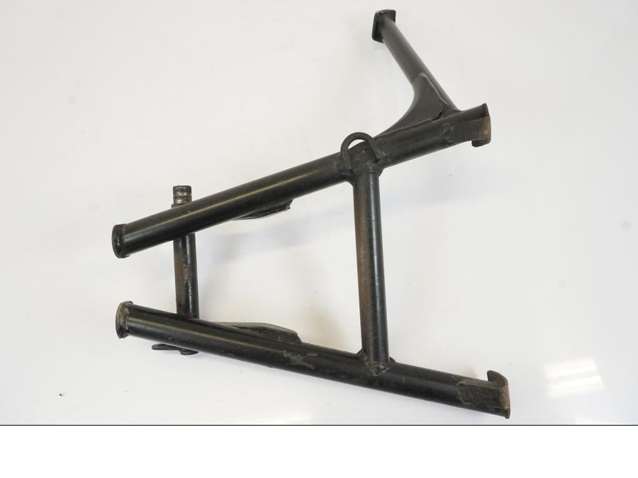 Extrabild6 på Centralstöd från en Honda NT 700 -2008 motorcykel.