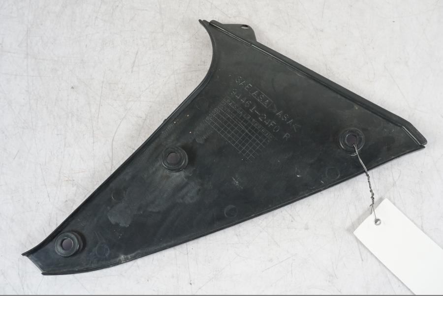 Extrabild1 på Sidkåpa från en Suzuki GSX 1300 RX -1999 motorcykel.